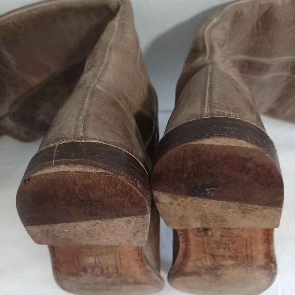 Frye tall boots smoky gray leather size 8.5B - Picture 10 of 13